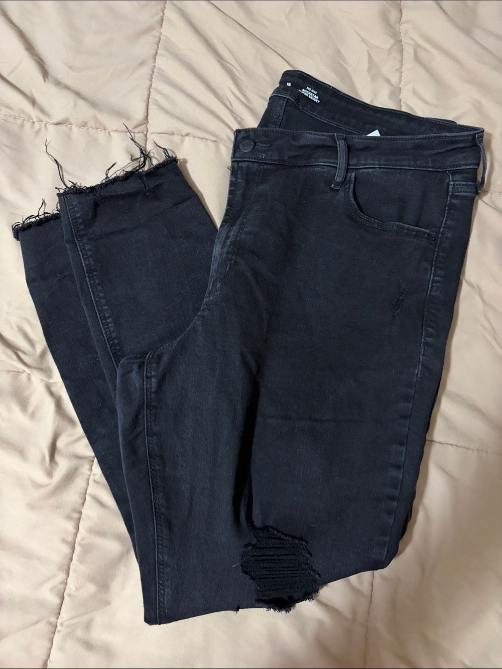Women’s skinny jeans
